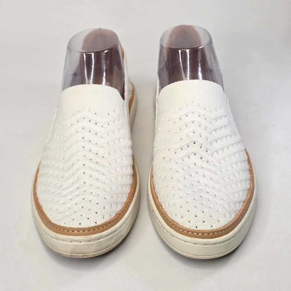 UGG Sammy Chevron Sneakers Women's 9 White Knit Slip-On Casual Breathable Shoes
